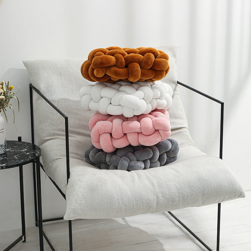 DreamKnot™ Cushion